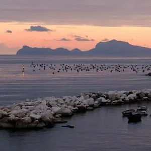 Bed & Breakfast Terrazze Del Lungomare, Naples