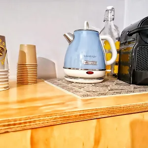 Bed & Breakfast Miracolo Al Duomo Smart, Naples